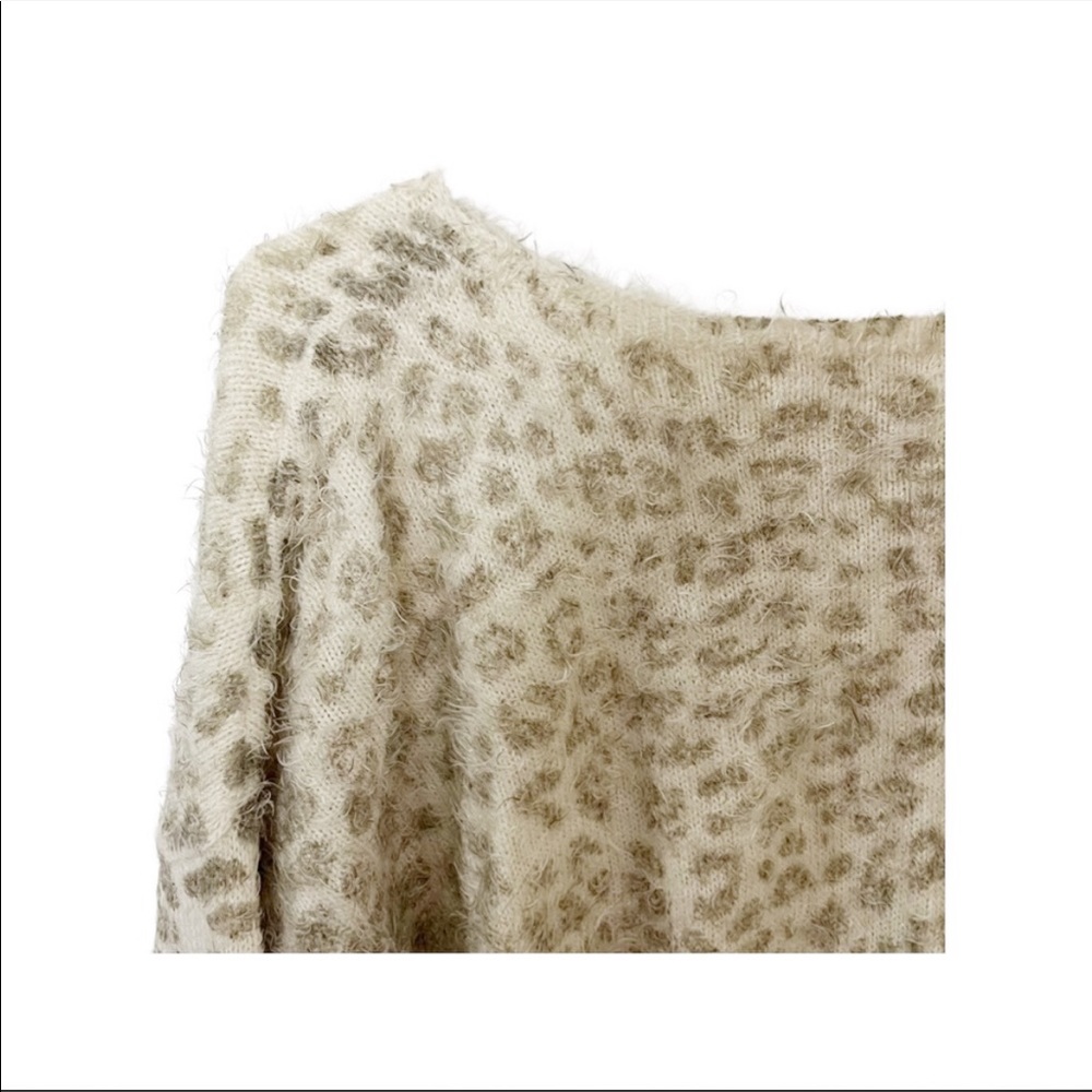 Peyton Primrose Fuzzy Leopard Print Sweater Xl - image 2